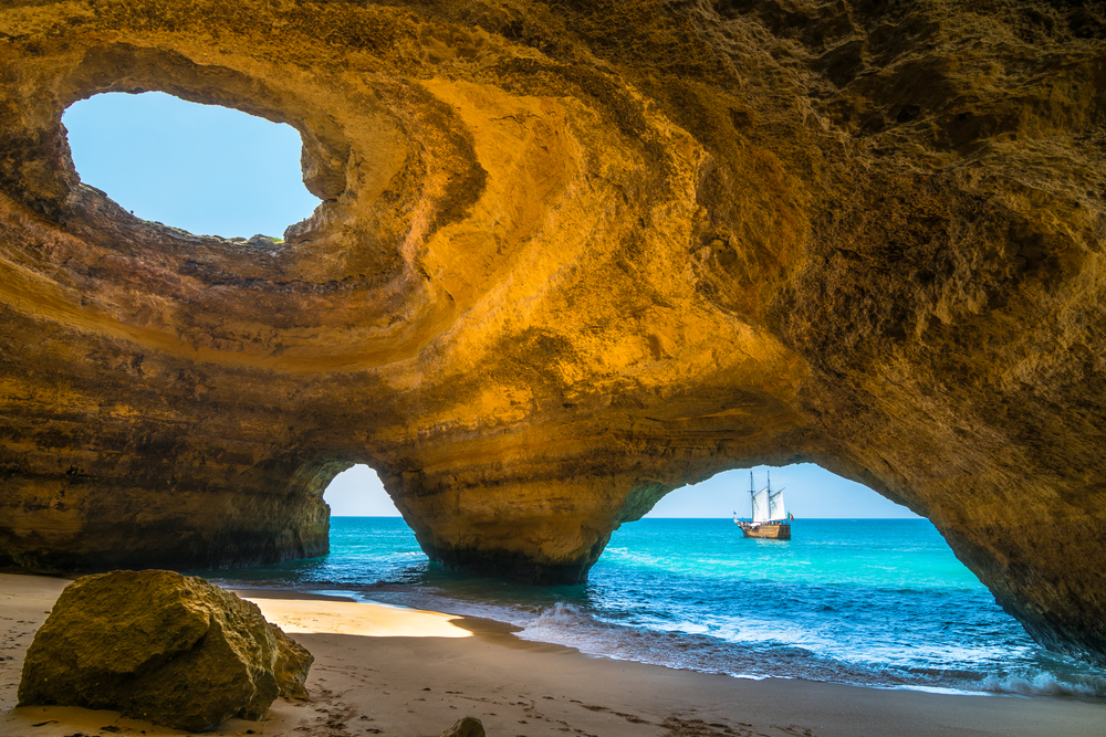 Algar de Benagil